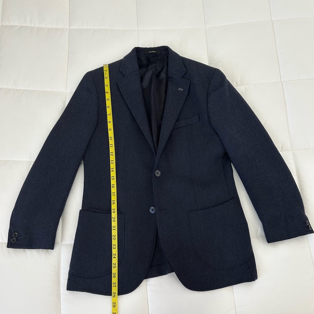 Massimo Dutti Italian Finest Navy Blue Jacket, 38R, 100% Extra Fine Wool.